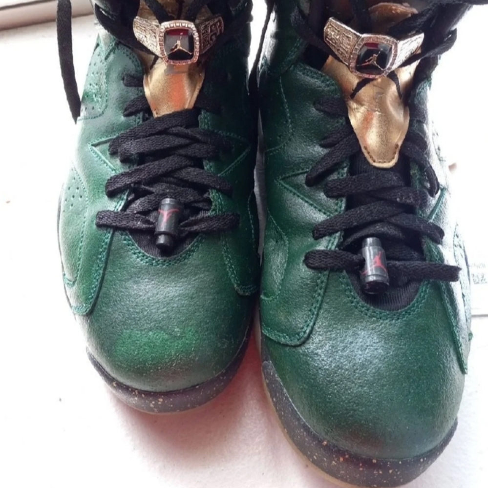 Jordan basketball shoes for men